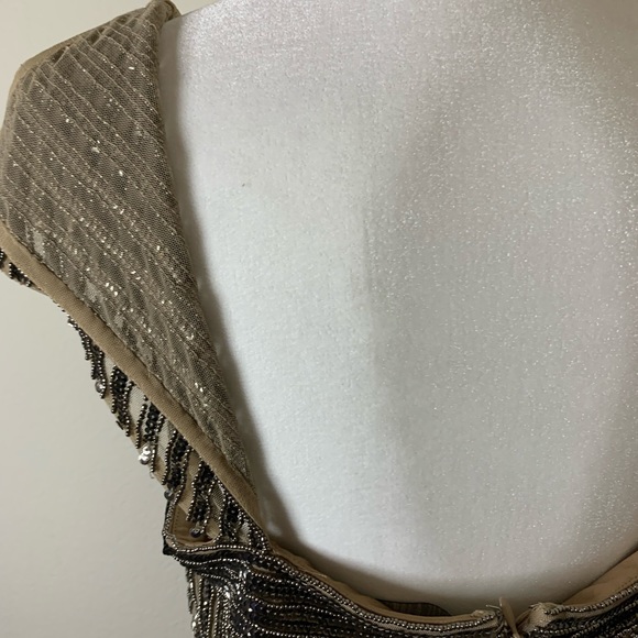 Adrianna Papell Cap Sleeve Beaded Gatsby Gown - Picture 12 of 16